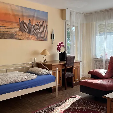 Zwischen Koeln Und Bonn, Mitte Troisdorf